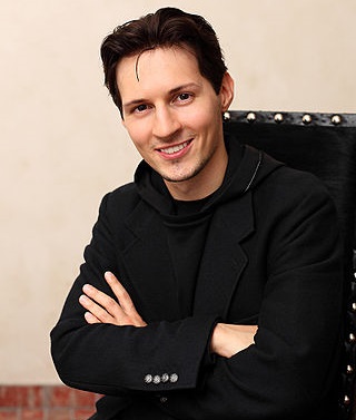 Pavel_Durov_sitting_portrait.jpg